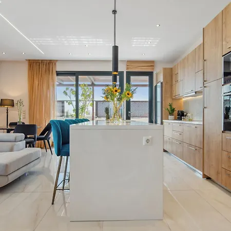 Apartmán Penthouse Sauna & Jacuzzi In Glyfada *